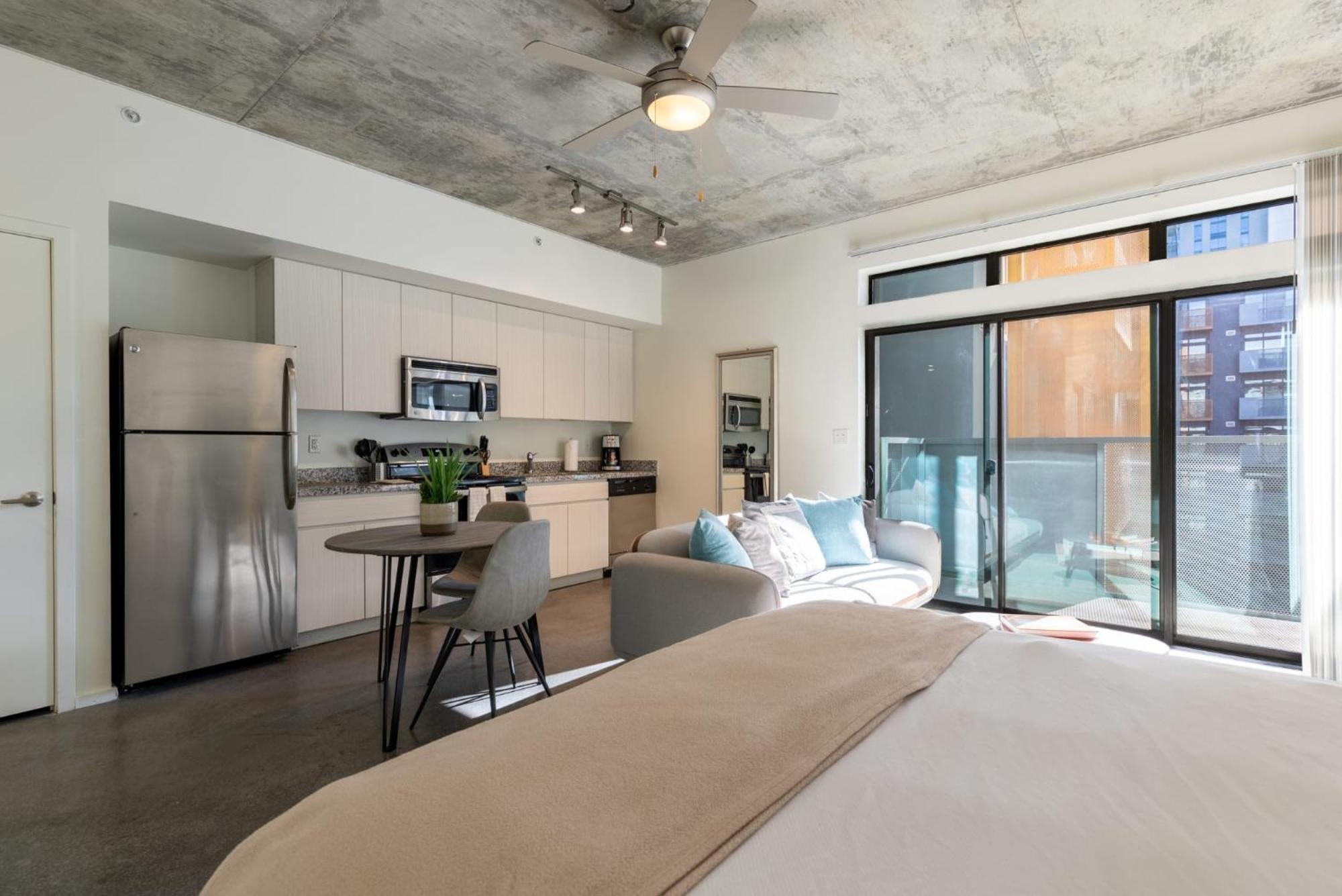 Sophisticated Living At Roosevelt Point,