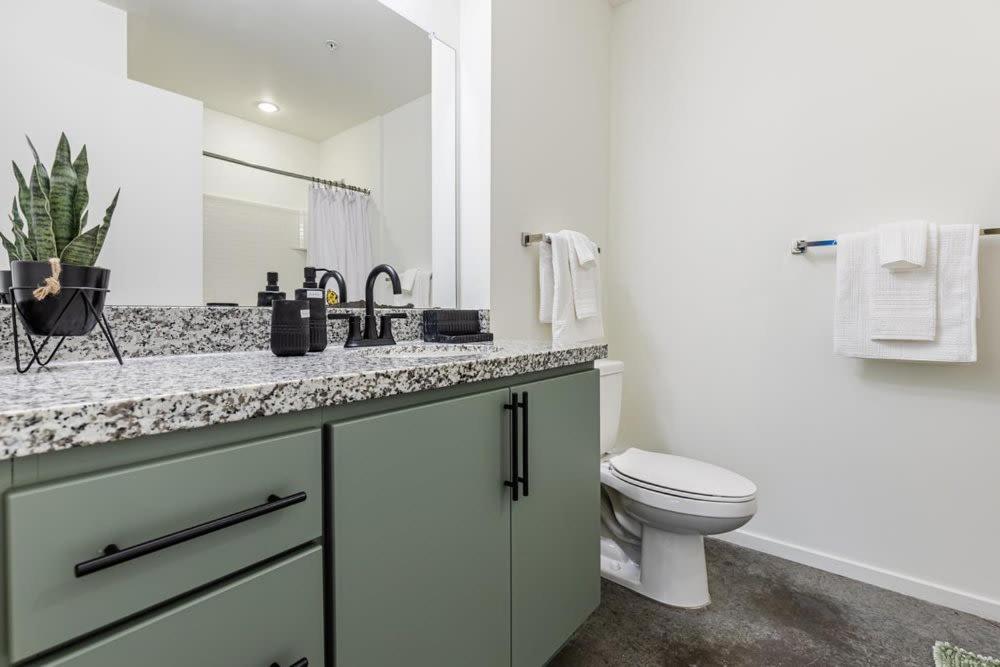 Lejlighed Sophisticated Living At Roosevelt Point,
